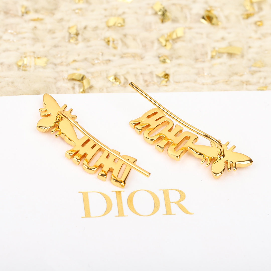 letter bee gold earrings eha260