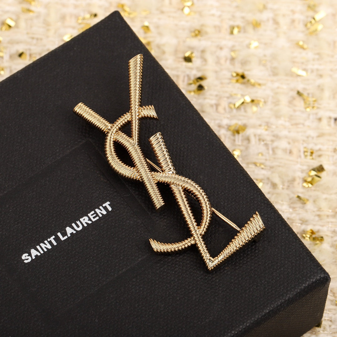 versatile gold letter brooch xza7