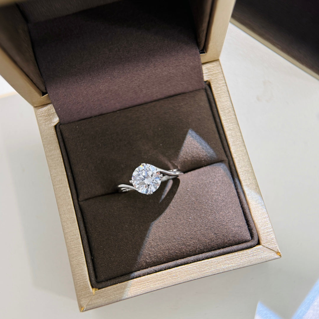 bv round four claw silver ring jza80
