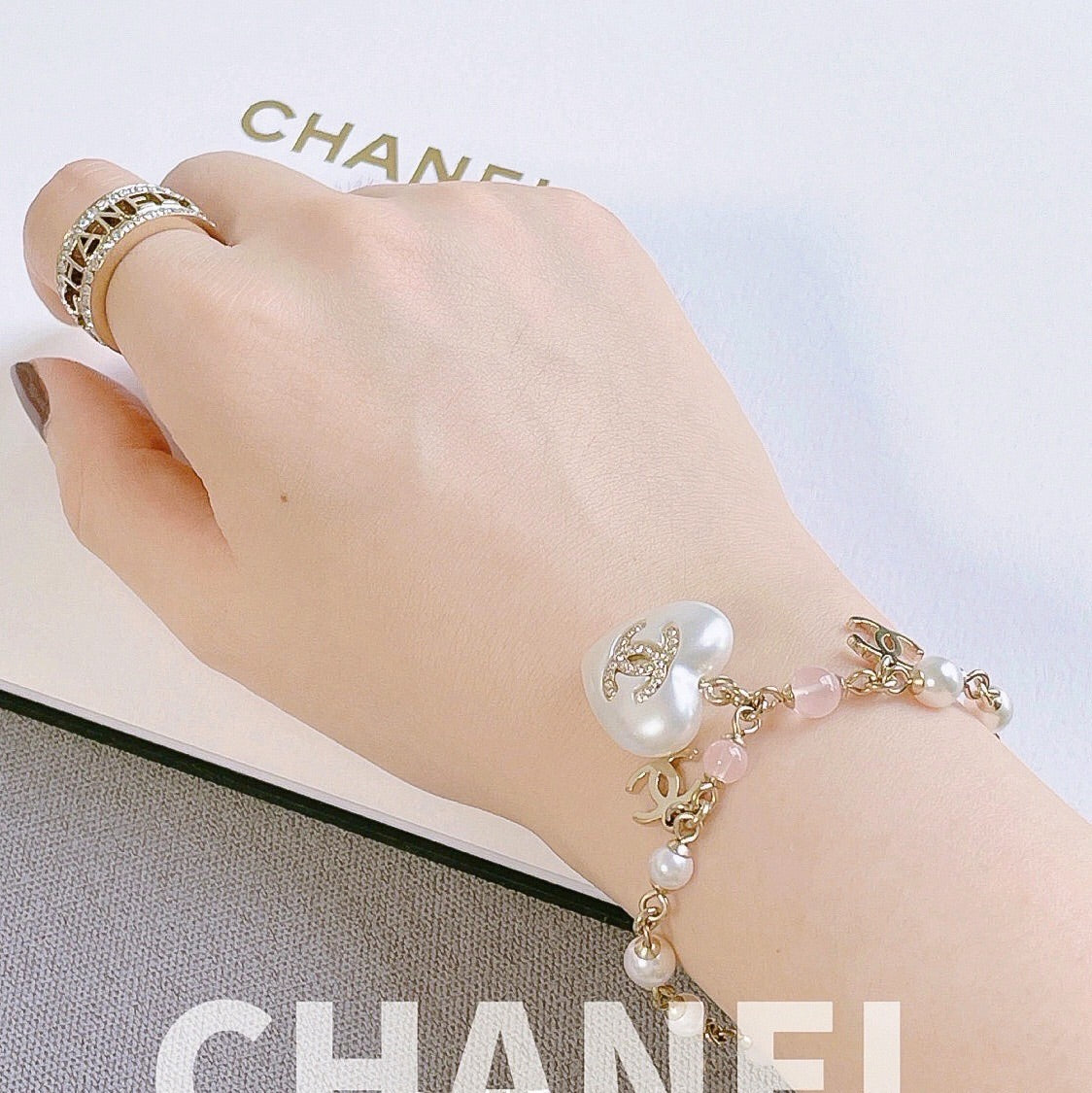 pink pearl love double c bracelet sla88