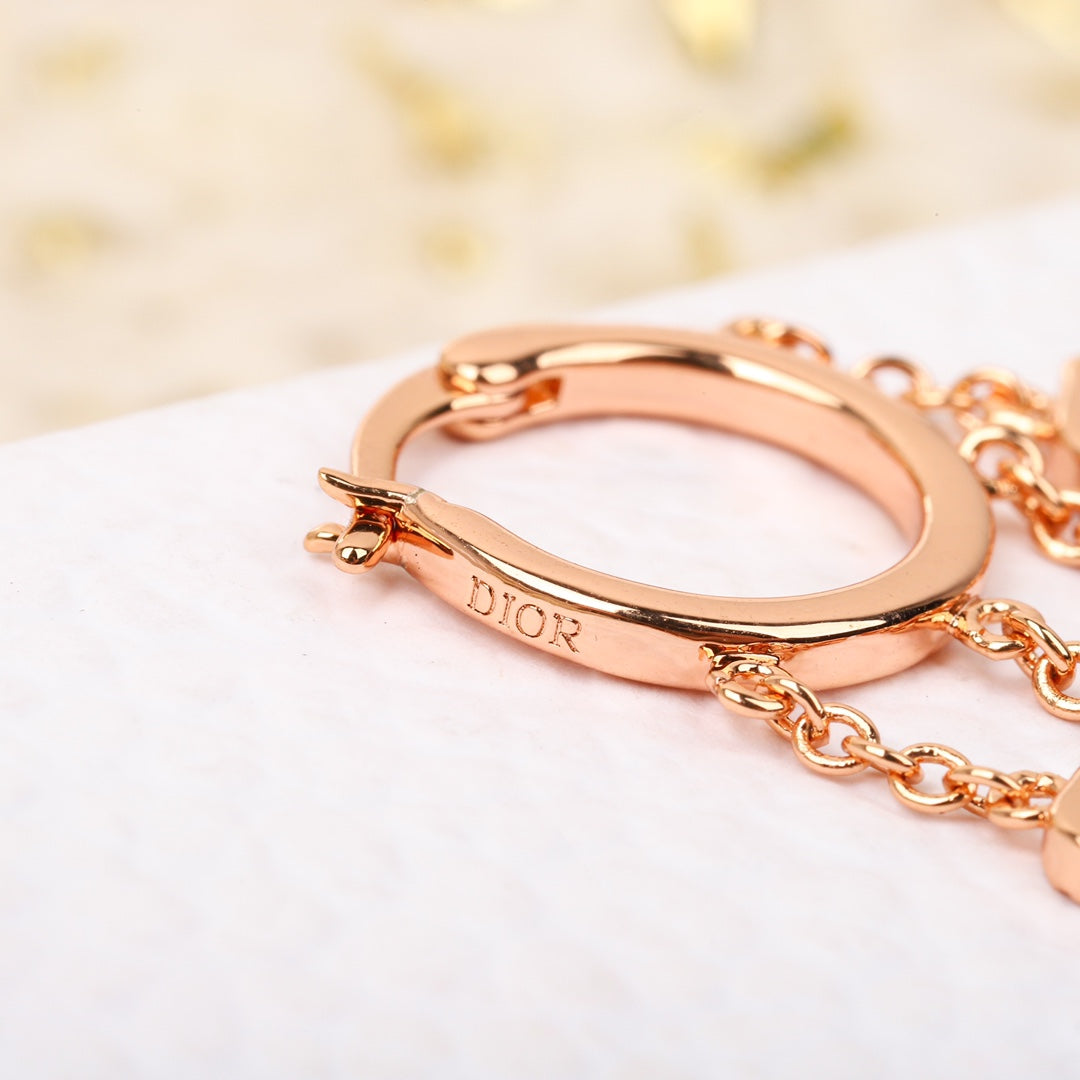 d 24 rose gold letter earrings eha312