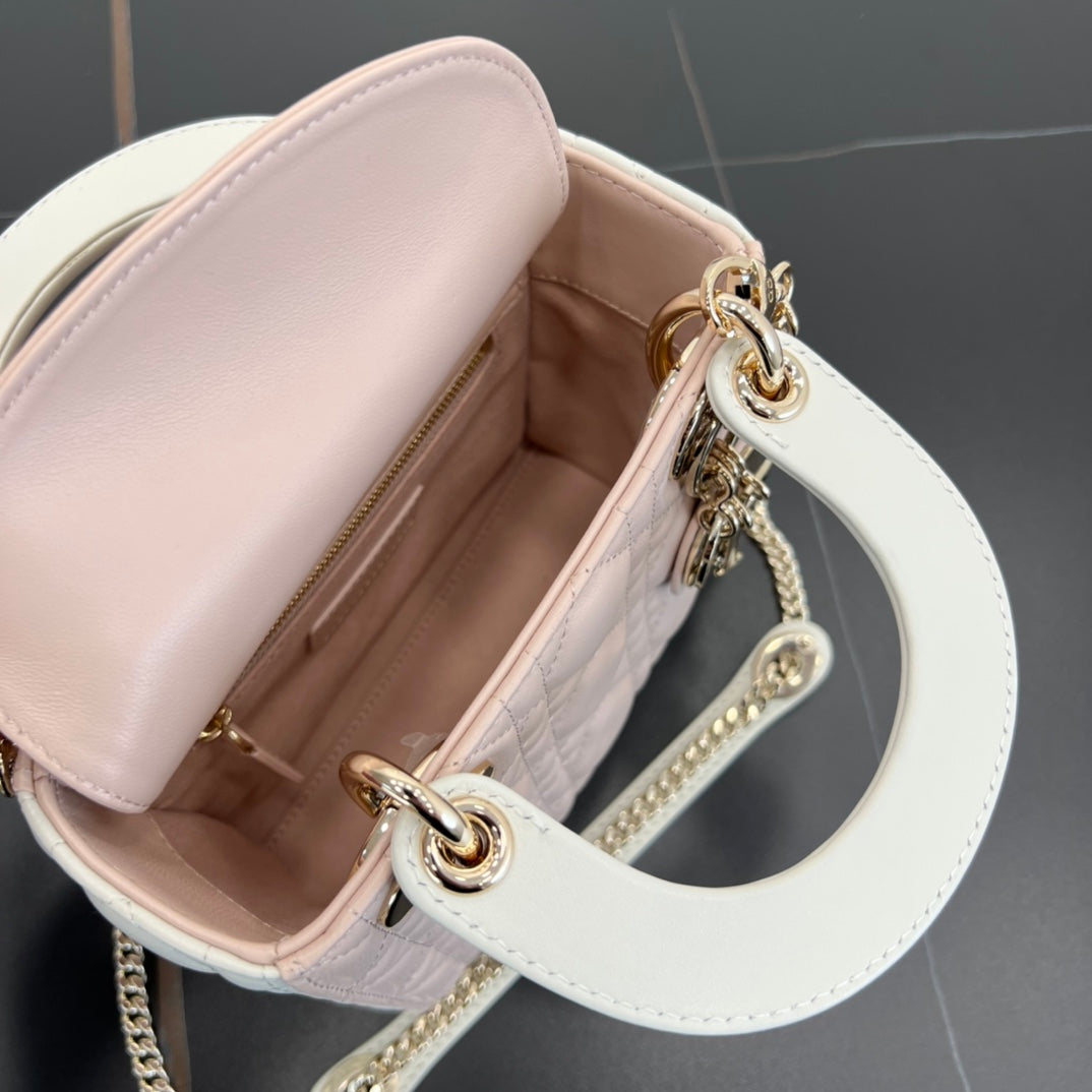 17cm pink princess sheepskin 3 grid chain handbag 284757