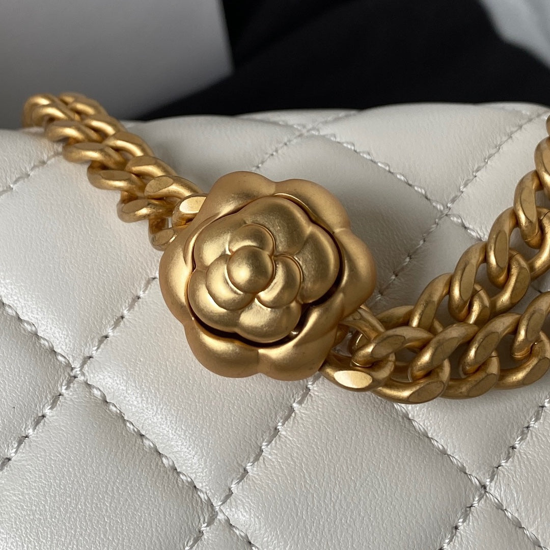 cha 13cm white golden ball chain shoulder bag as4041