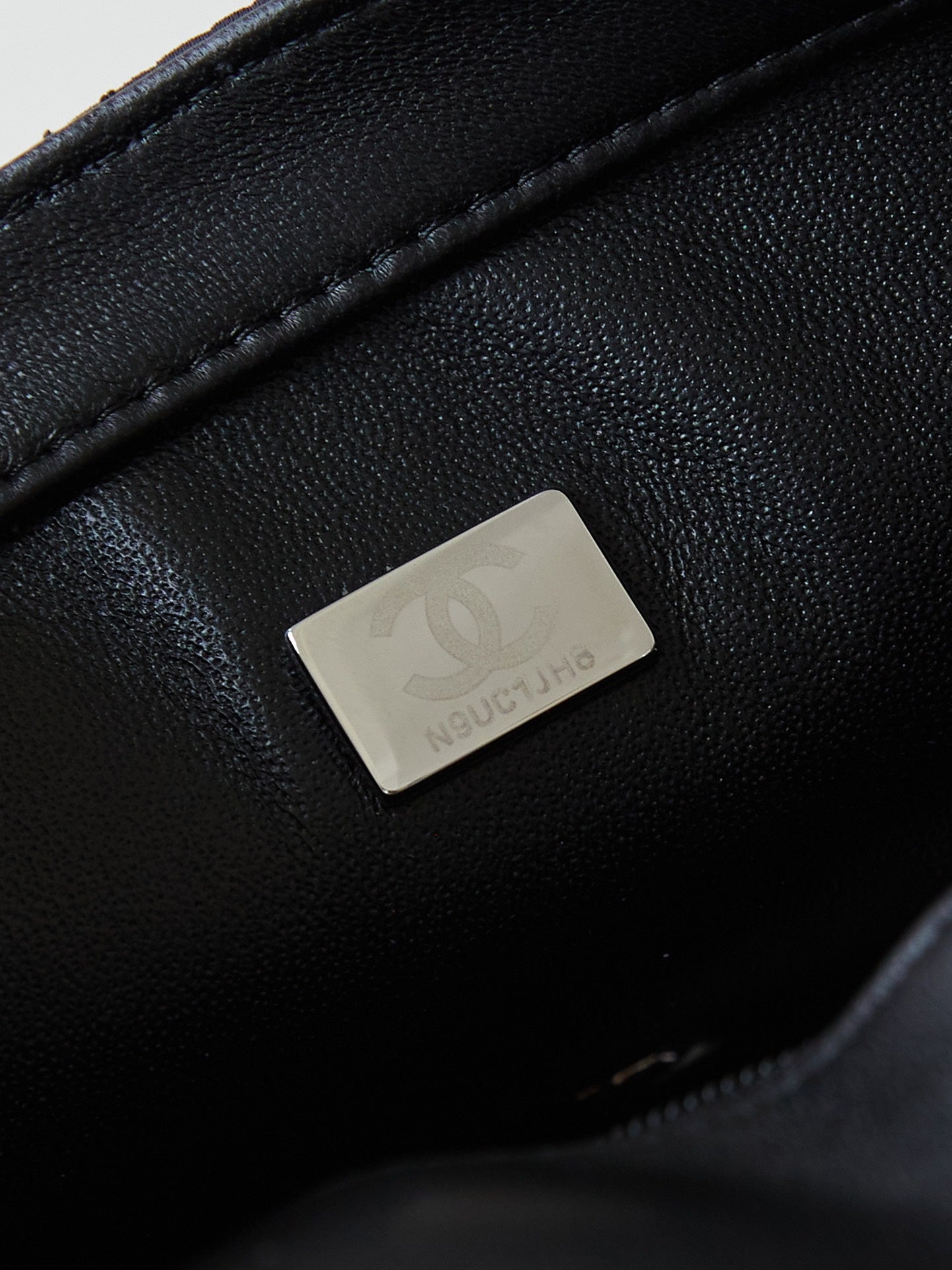 14cm black 24k white tube bead underarm handbag a69900