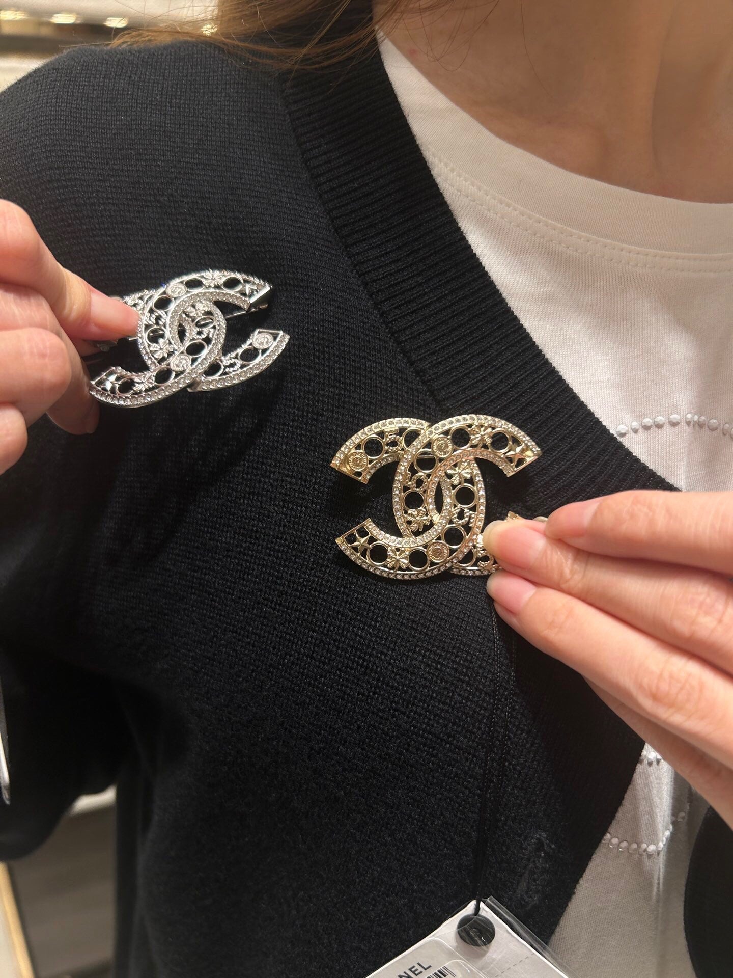 cha rhinestone hollow double c brooch and brooch xza49