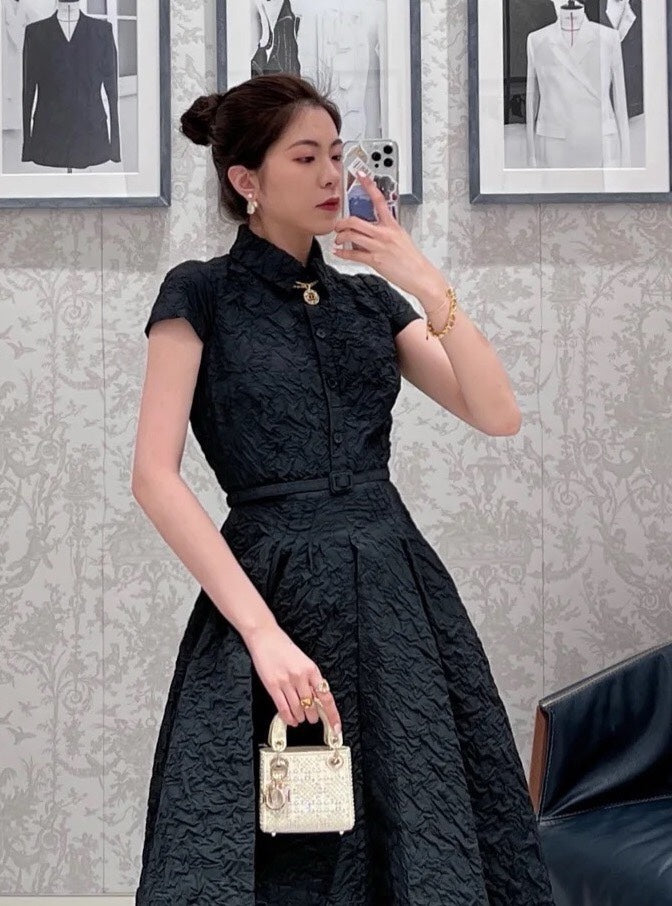 round square diamond yellow gold necklace xla459