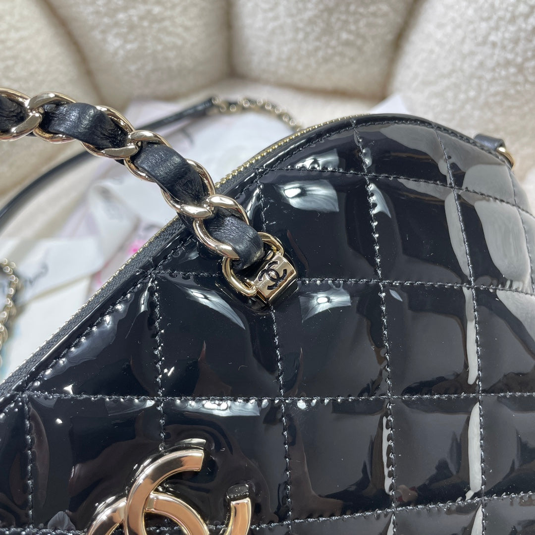 cha 20 5cm black patent leather shell handbag 3969