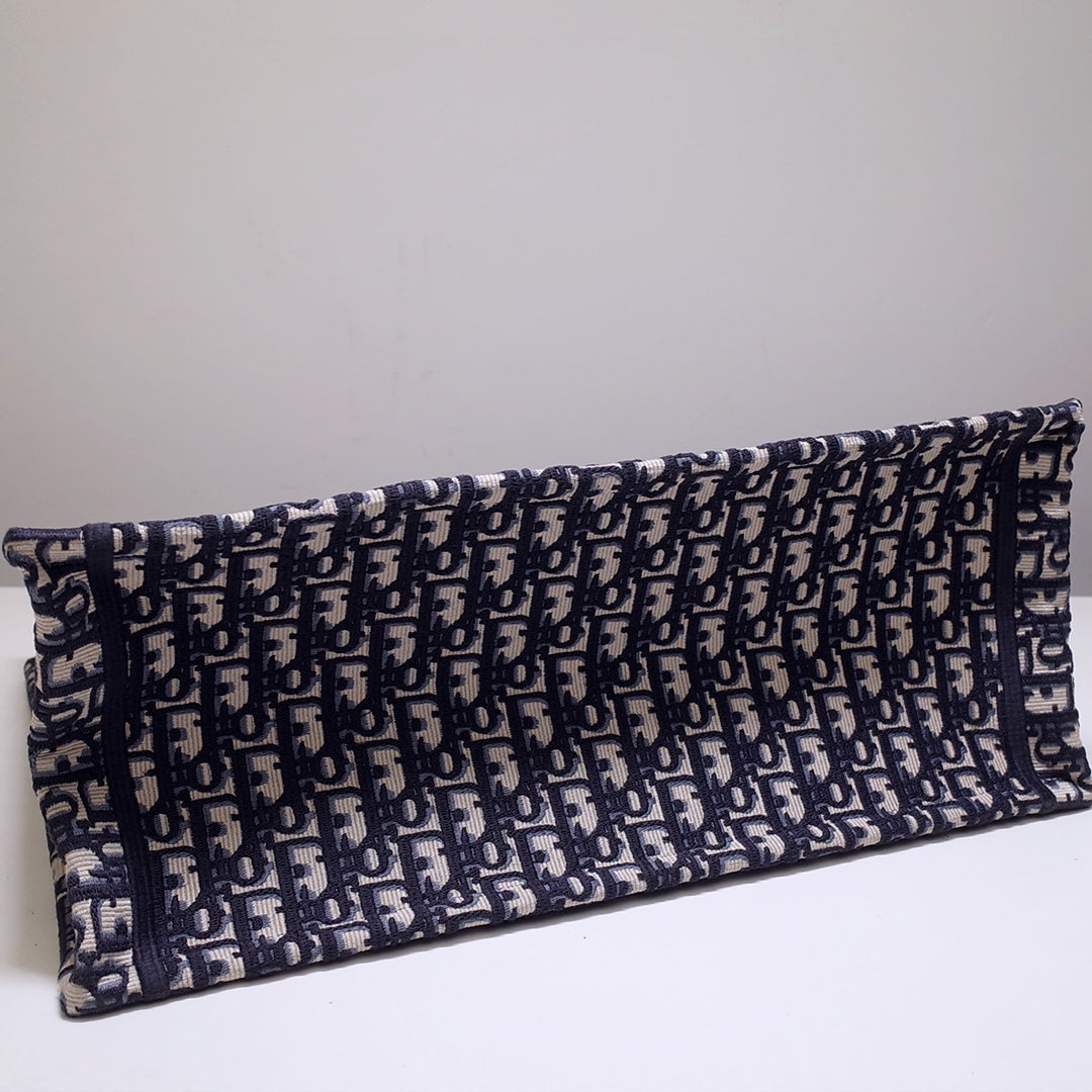 book tote dark blue big size 1286 oblique