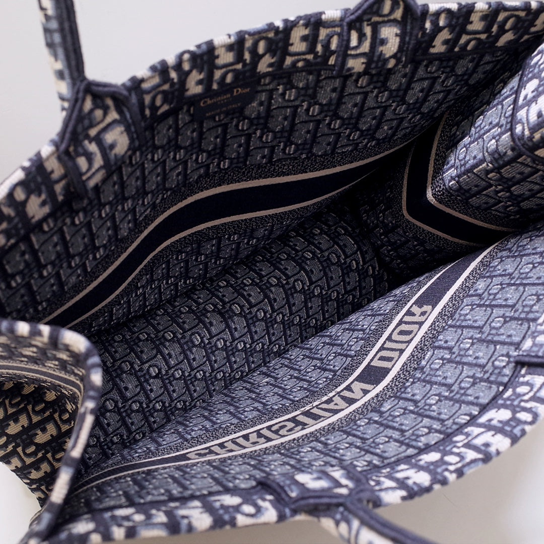 book tote dark blue big size 1286 oblique