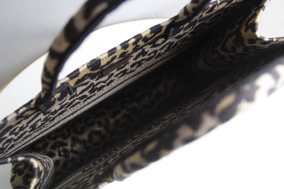 1286 book tote big size 41 5cm 36 5cm embroidery logo red handbag mizza 3