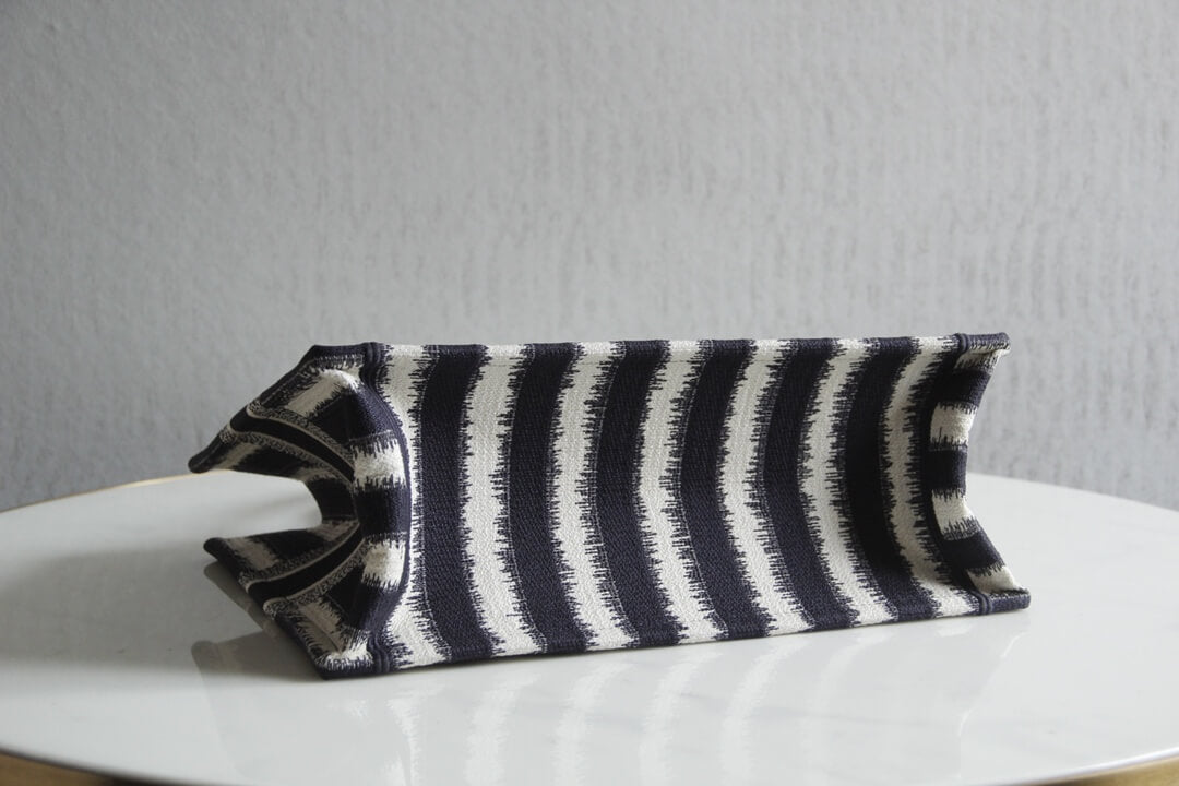 1286 book bag tote embroidery 36 5cm 41 5cm handbag black and white