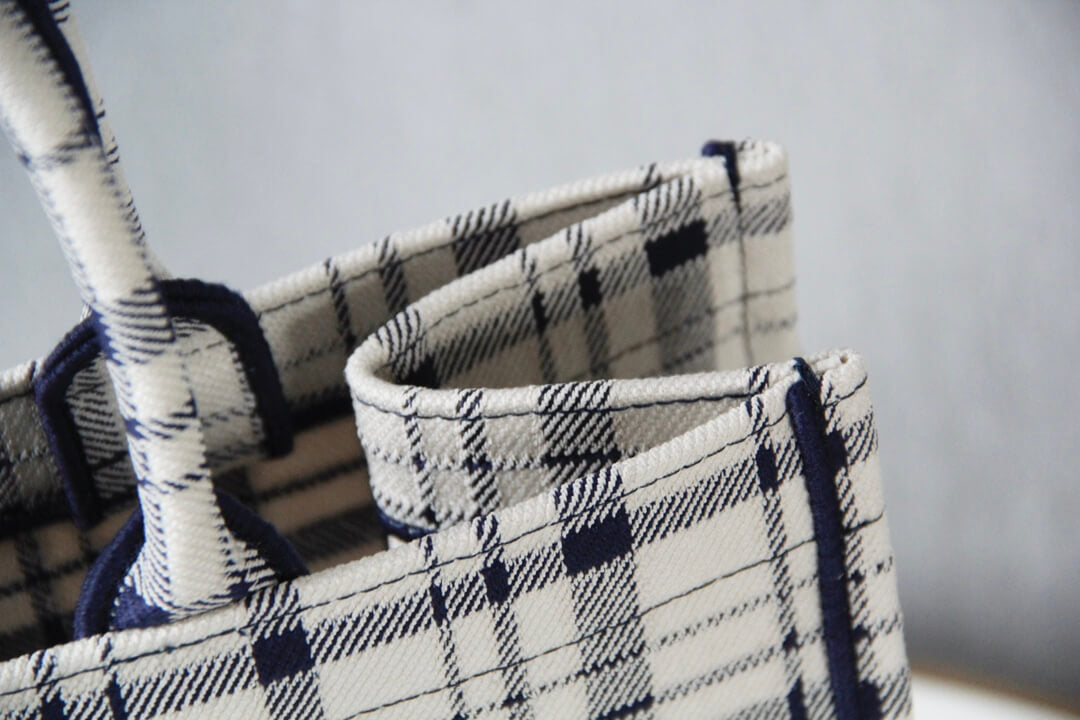 1286 book bag tote embroidery black and white 36 5cm 41 5cm handbag