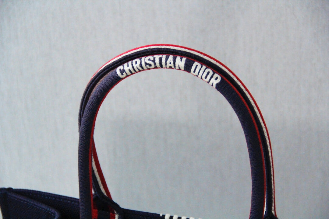 1286 book tote dioralps 36 5cm 41 5cm oblique embroidery black white 6