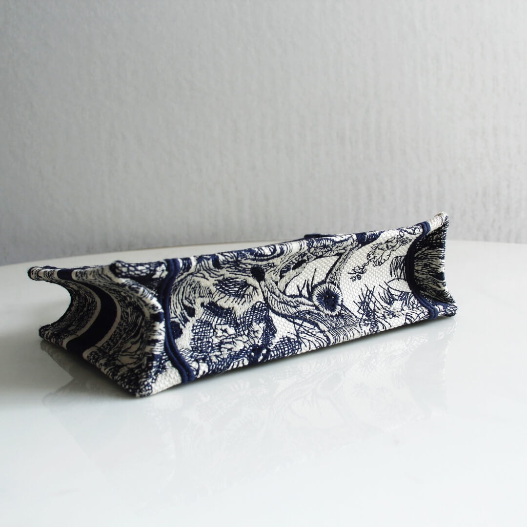 1286m book tote big handbag embroidery logo black mini 22 5cm