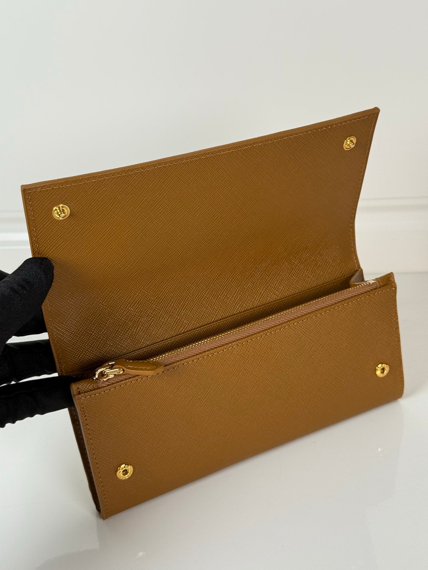 Prada 1MT042 Wallet Brown - View 6