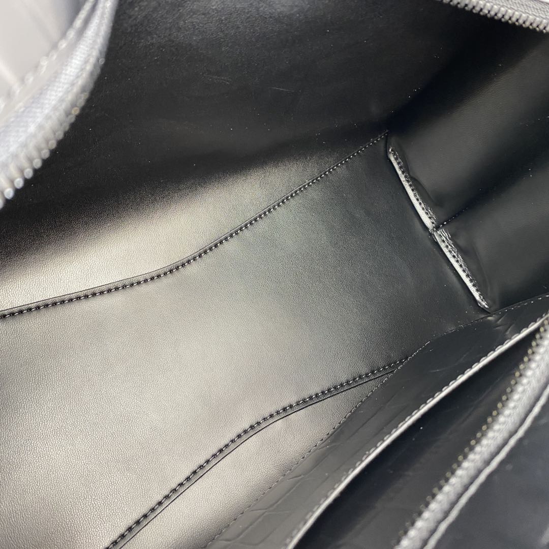 neo classic shoulder bag crocodile texture cowhide leather mini black 1911