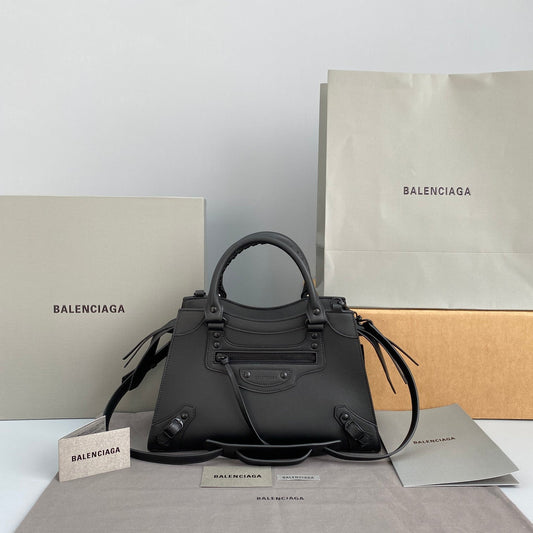 balenciaga neo classic plain leather medium size black 1991