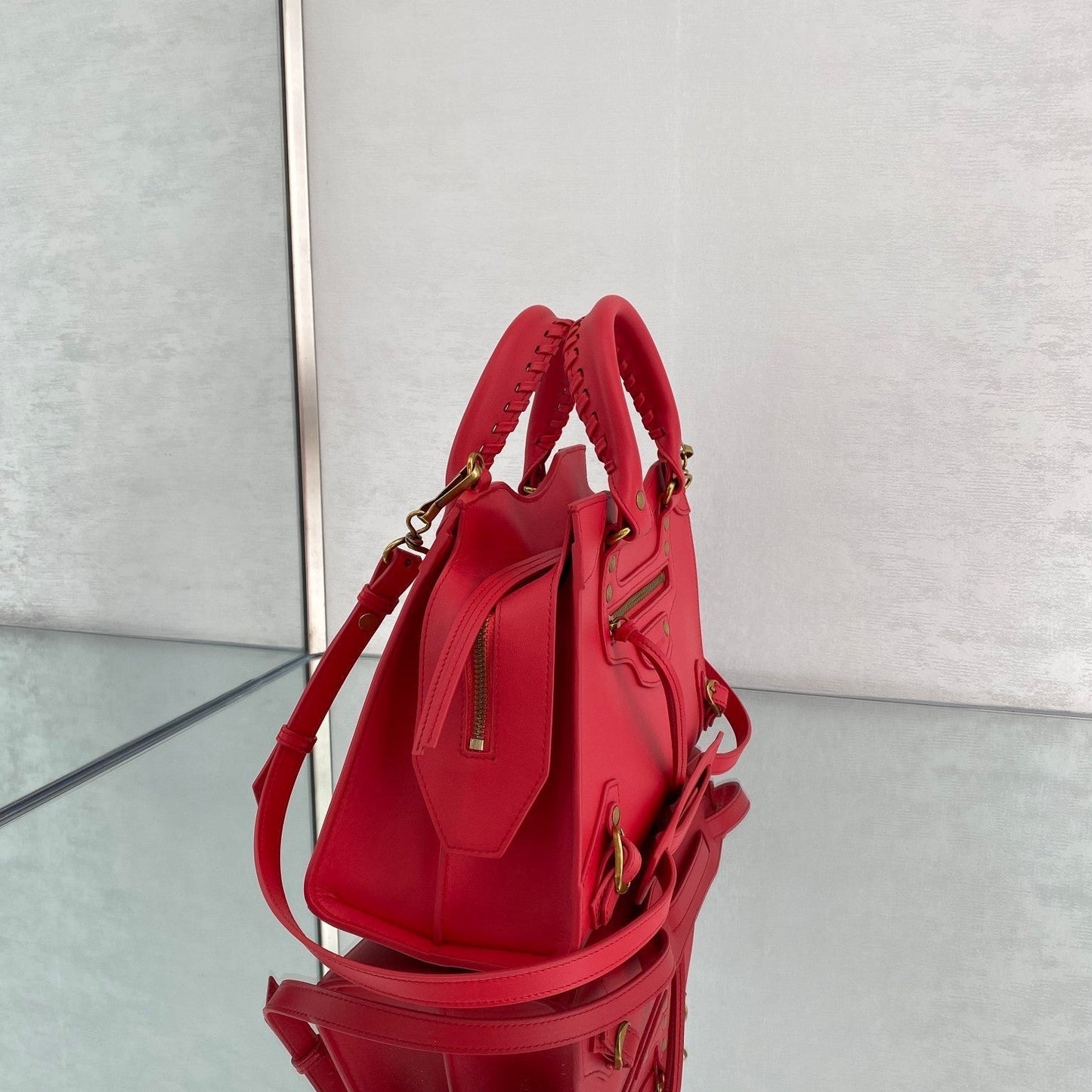 balenciaga neo classic plain leather medium size red gold 1991