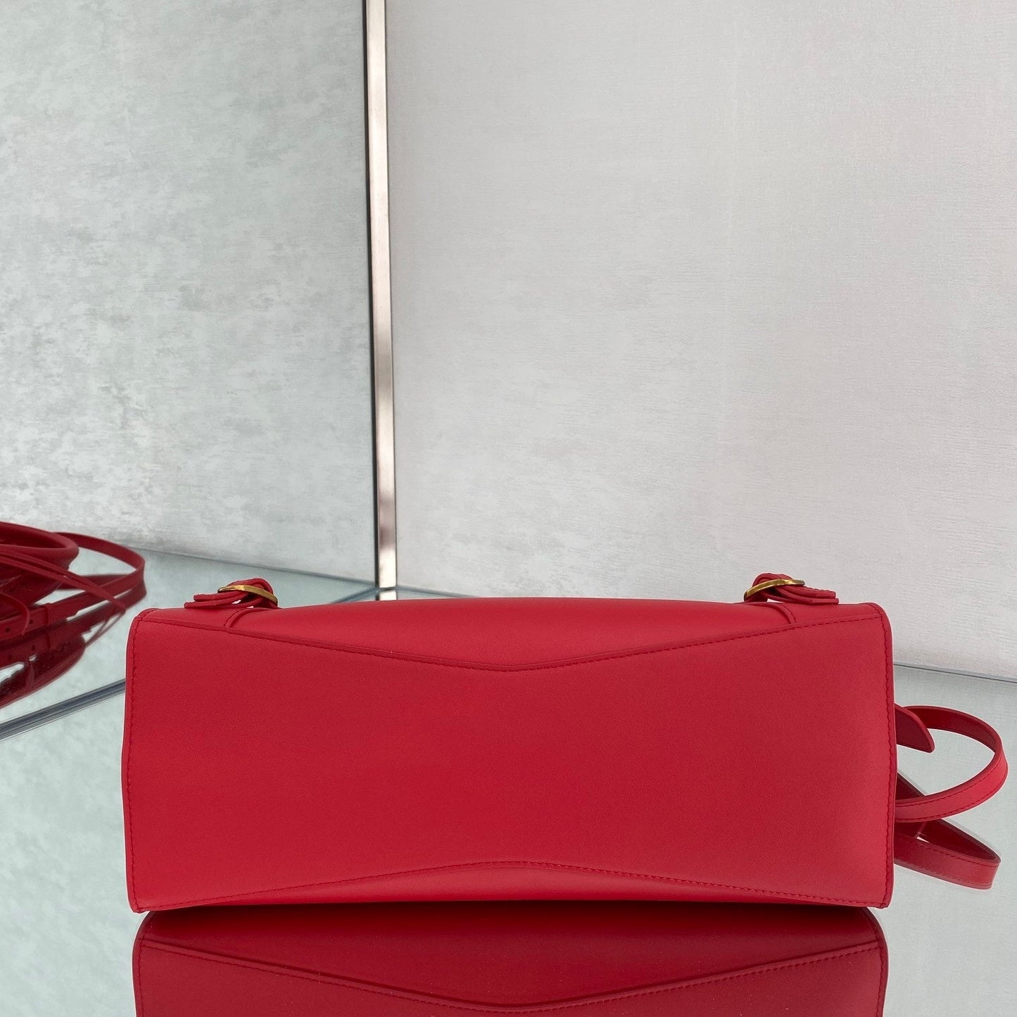 balenciaga neo classic plain leather medium size red gold 1991