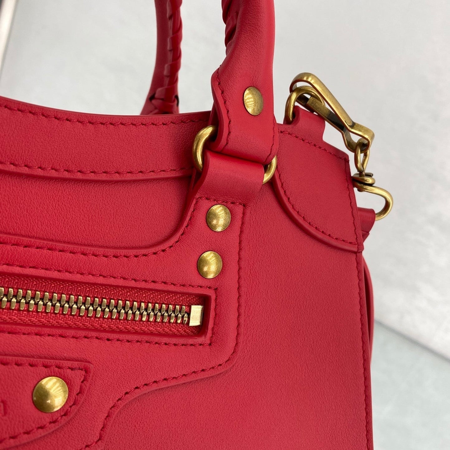 balenciaga neo classic plain leather medium size red gold 1991