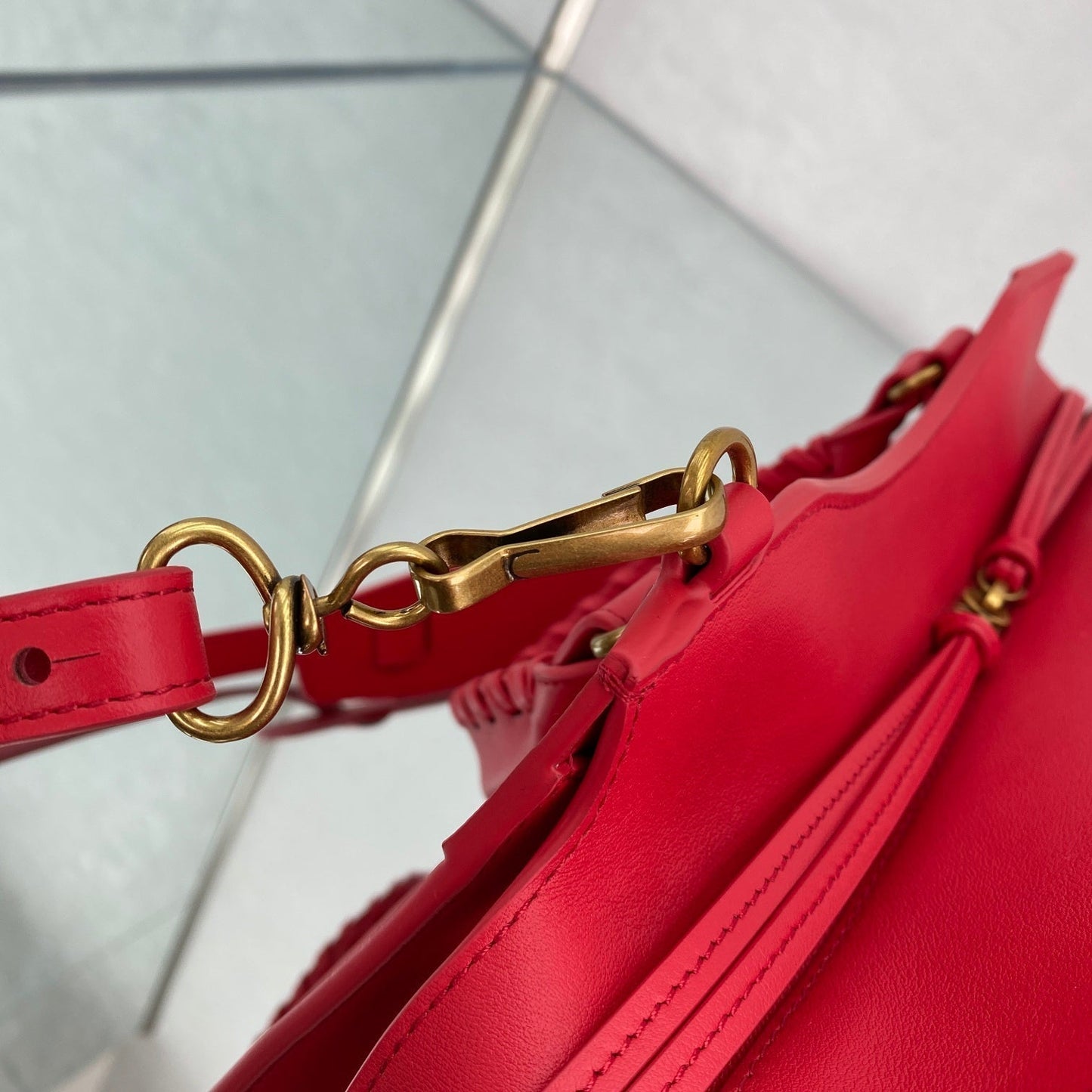balenciaga neo classic plain leather medium size red gold 1991