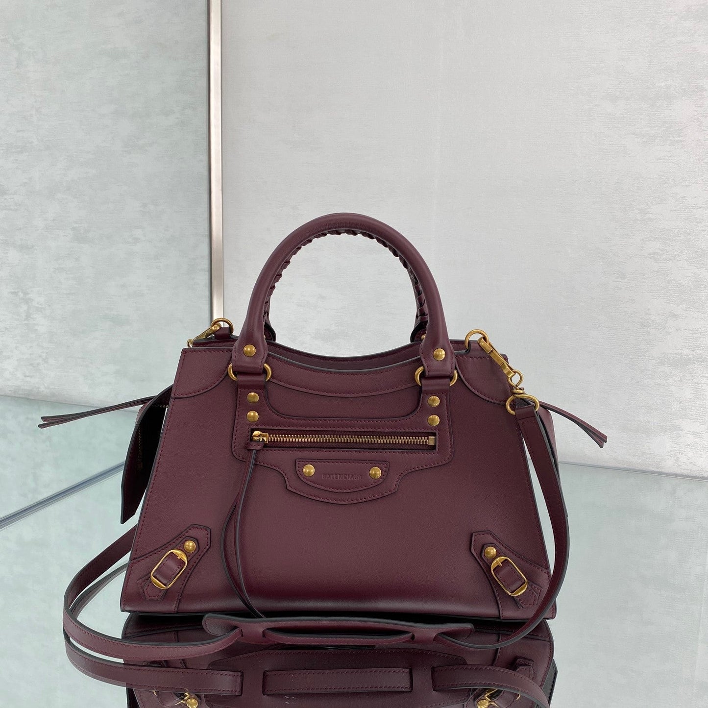 balenciaga neo classic plain leather medium size maroon gold 1991