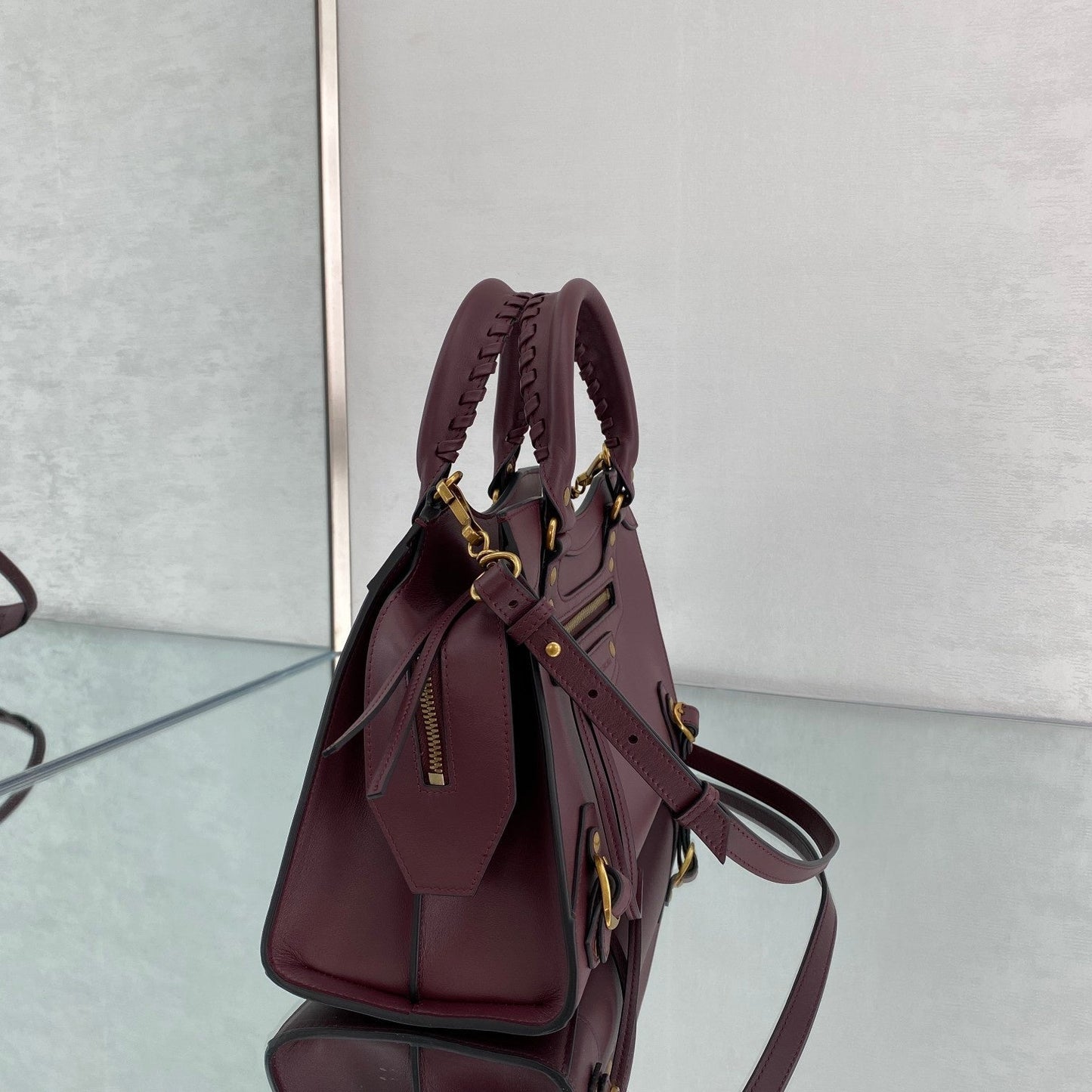 balenciaga neo classic plain leather medium size maroon gold 1991