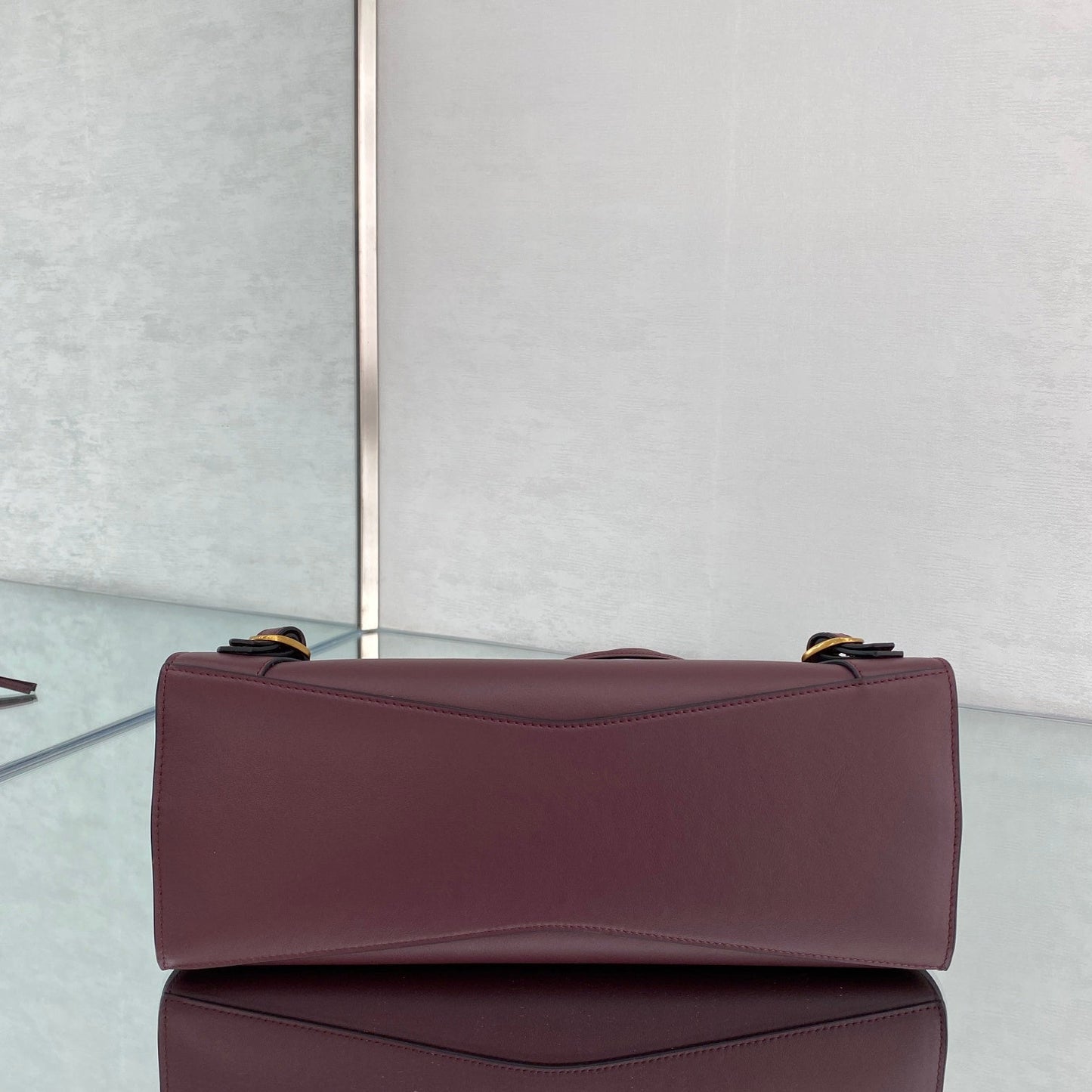 balenciaga neo classic plain leather medium size maroon gold 1991