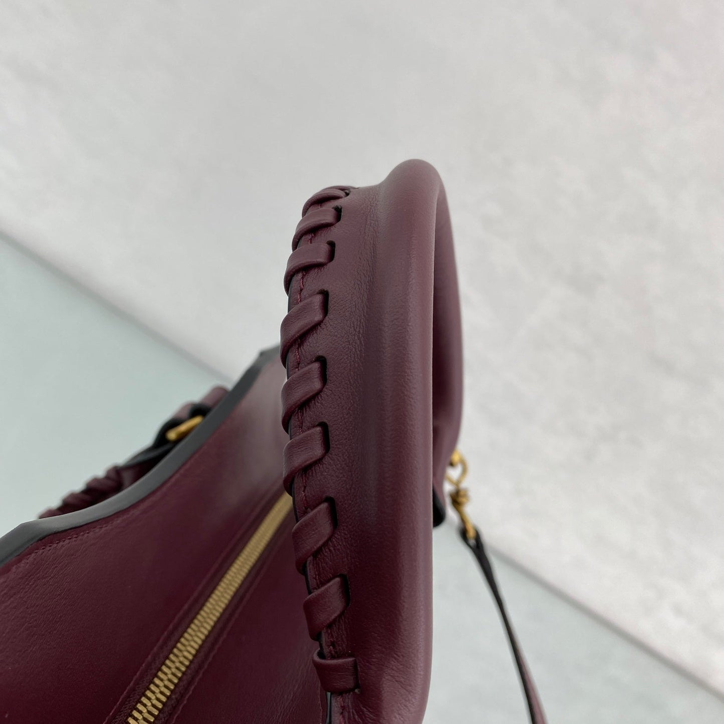 balenciaga neo classic plain leather medium size maroon gold 1991