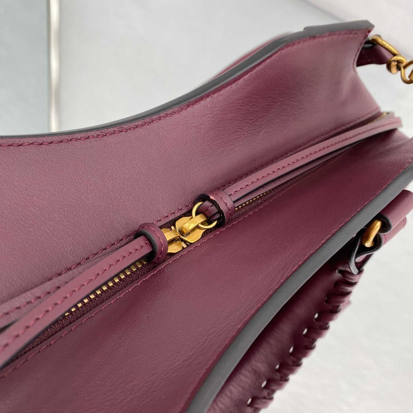 balenciaga neo classic plain leather medium size maroon gold 1991