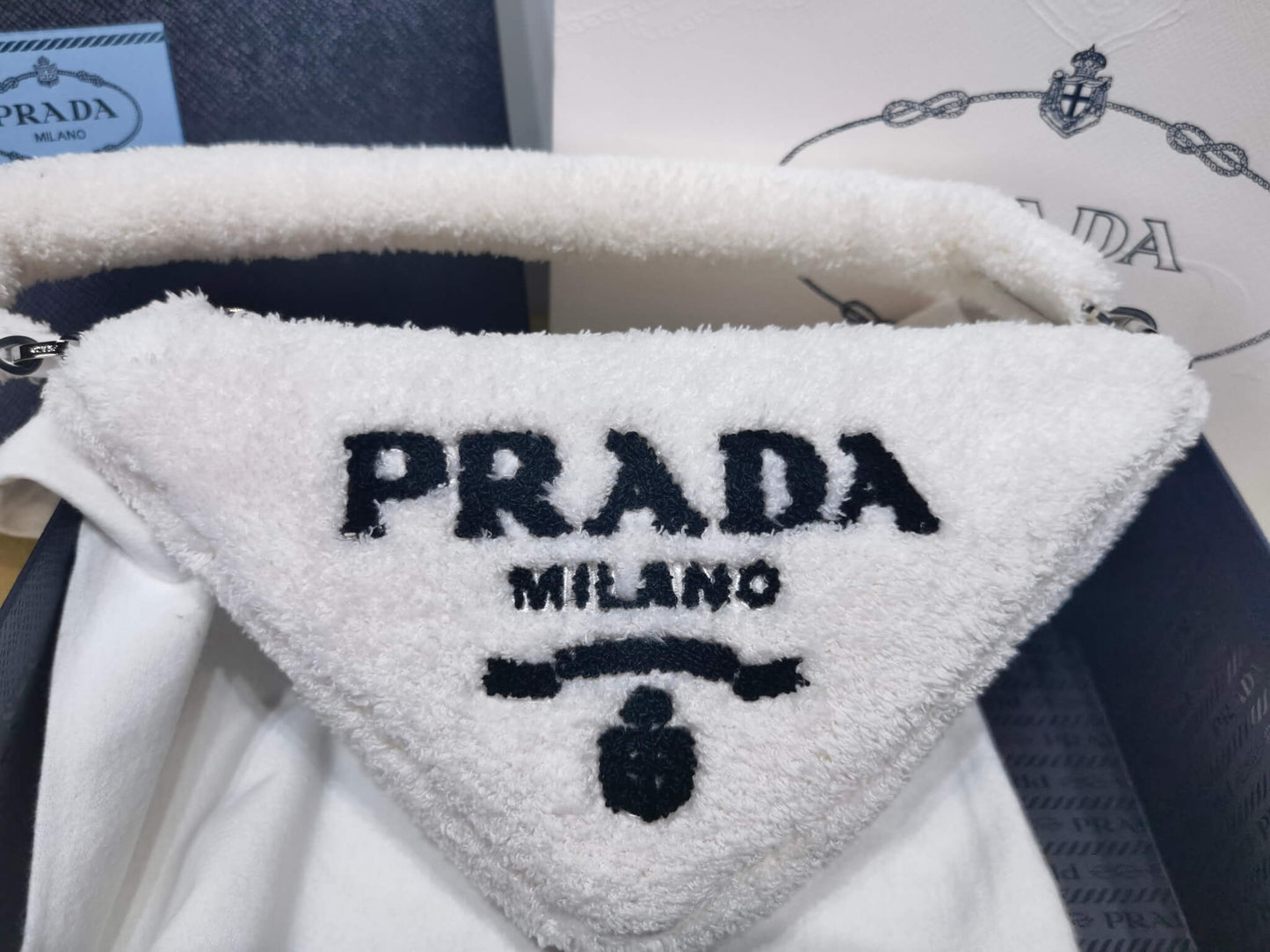 1ne043 white new terry fabric armpit bag subaxillary bag clutch bag