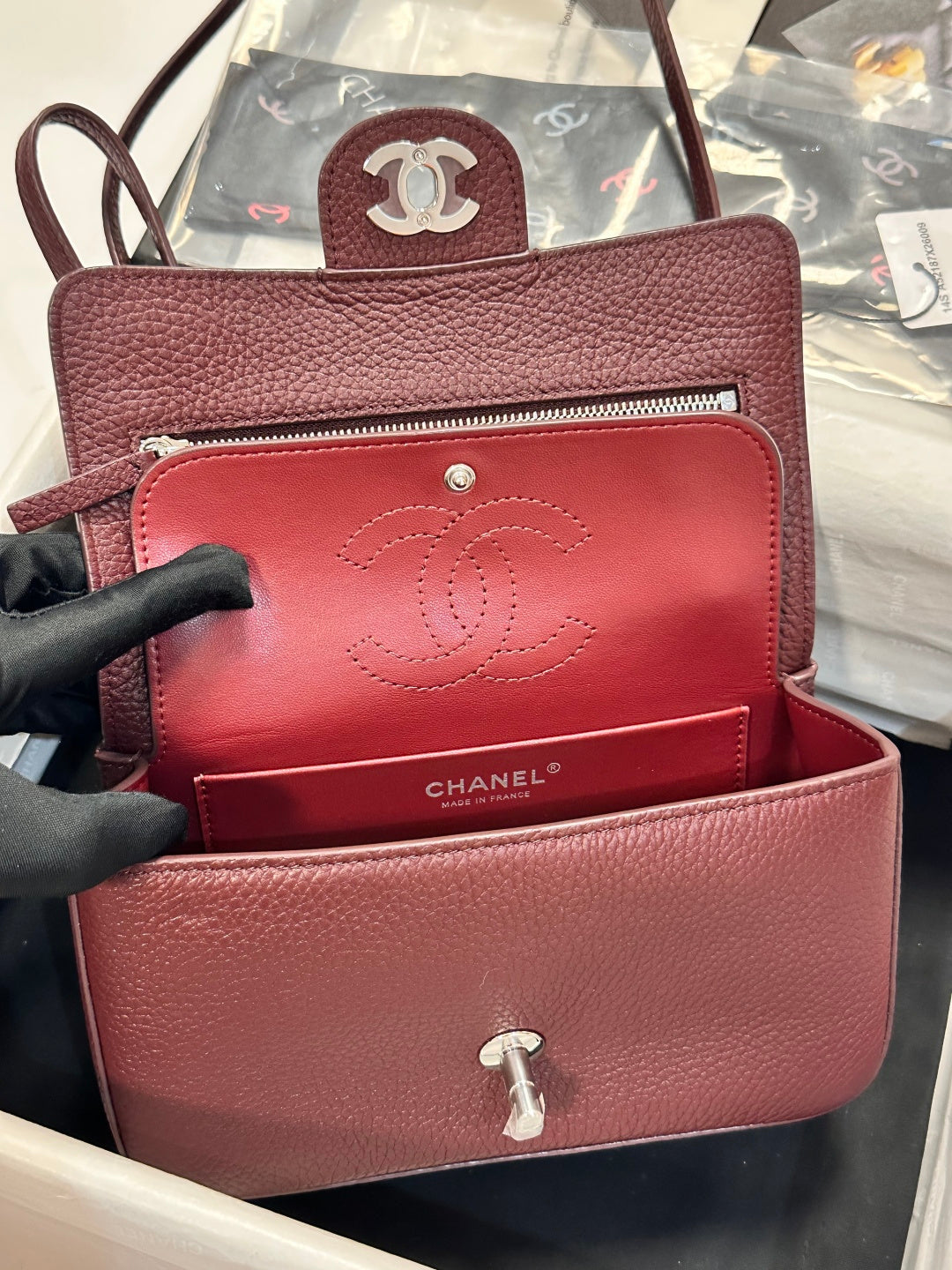 Chanel Maxi Flap Bag Wine Red Gold Hardware AS6573