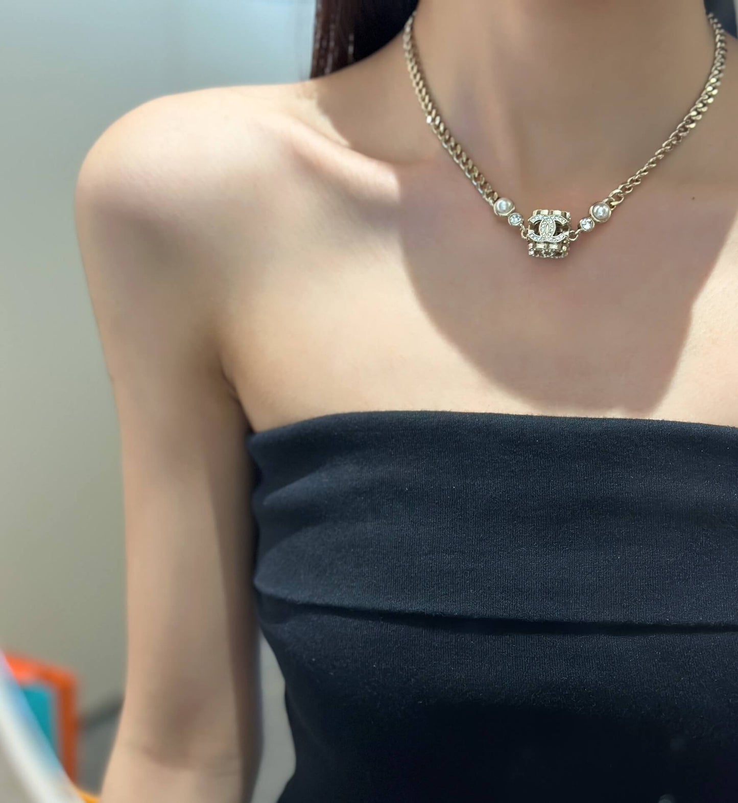 2023 new fashion hollow cube diamond neckchain xlc11