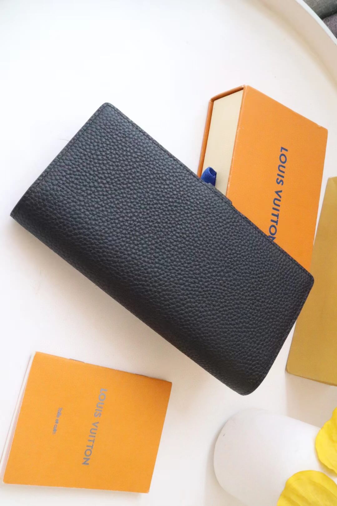 purse blue