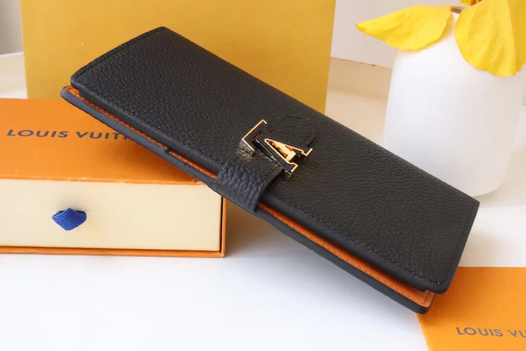 purse blue