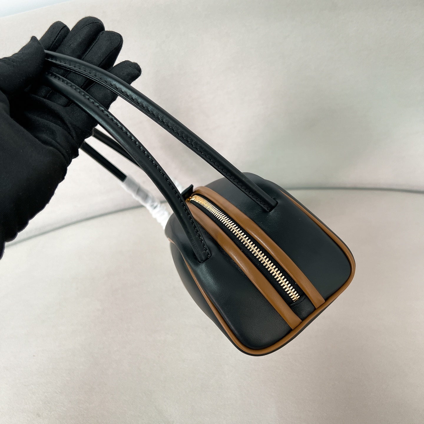 PRA 2025 New Bowling Handbag swing bag 1BC249 Black