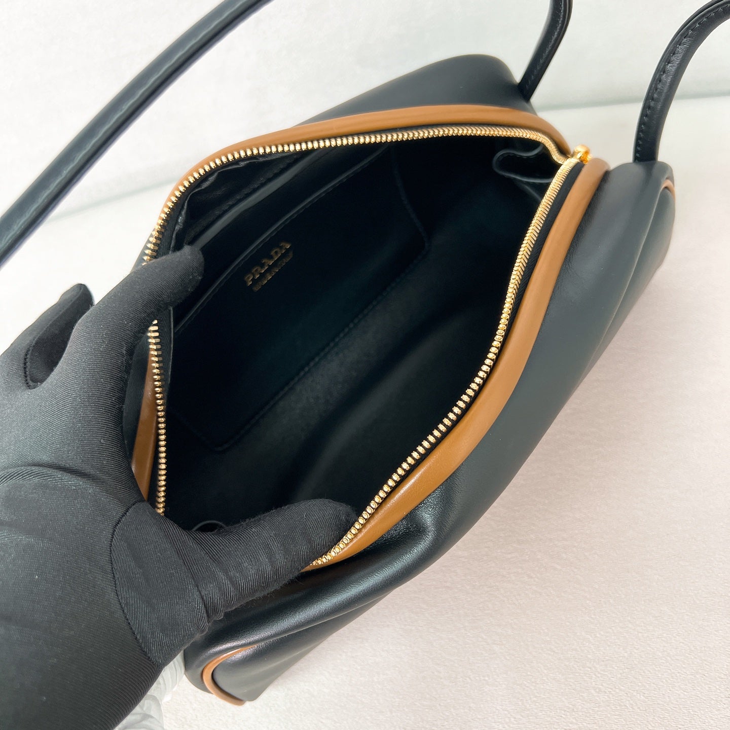 PRA 2025 New Bowling Handbag swing bag 1BC249 Black