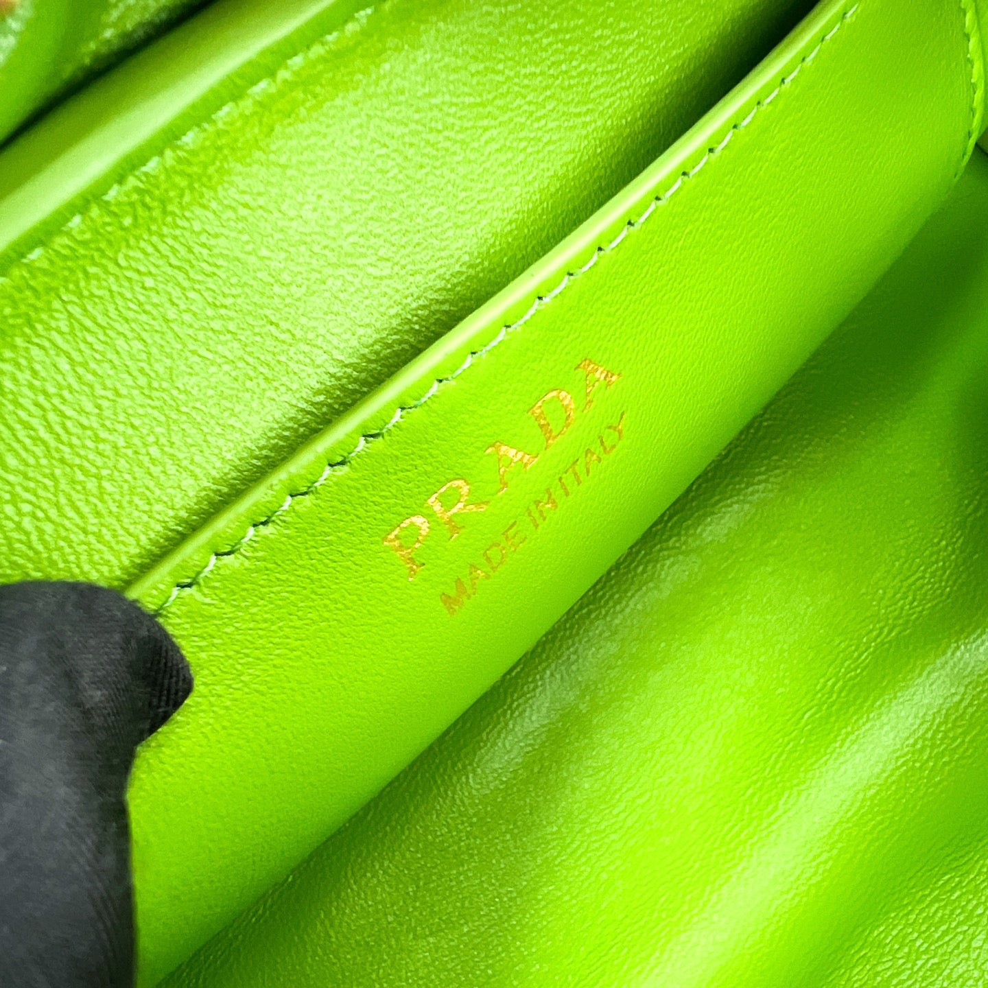 PRA 2025 New Bowling Handbag swing bag 1BC249 Green