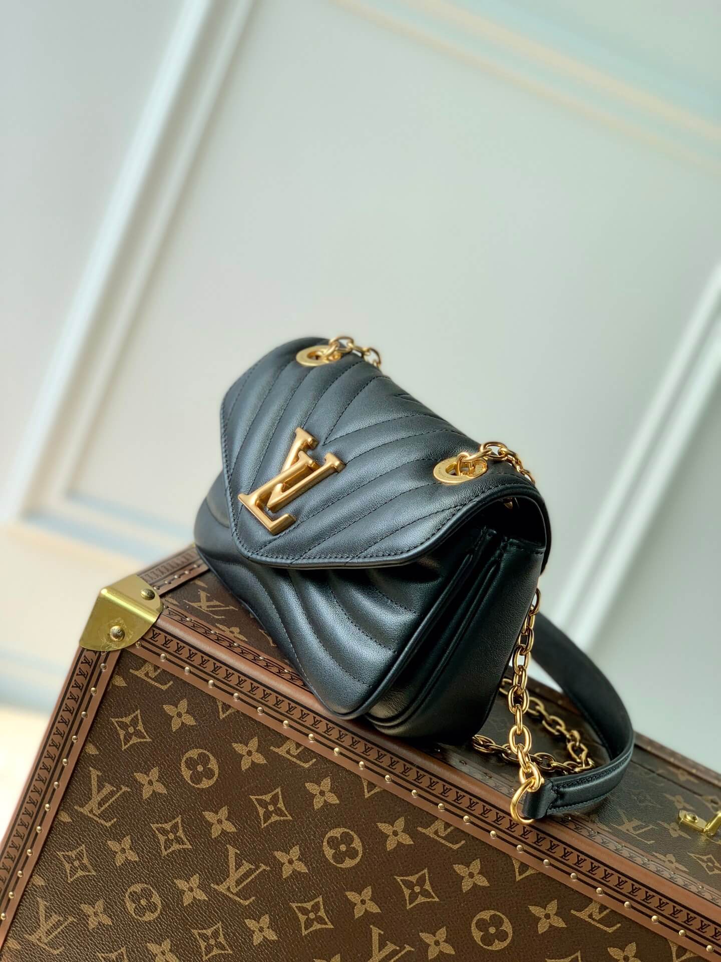 m20687 new wave black 21cm cowhide real leather discount