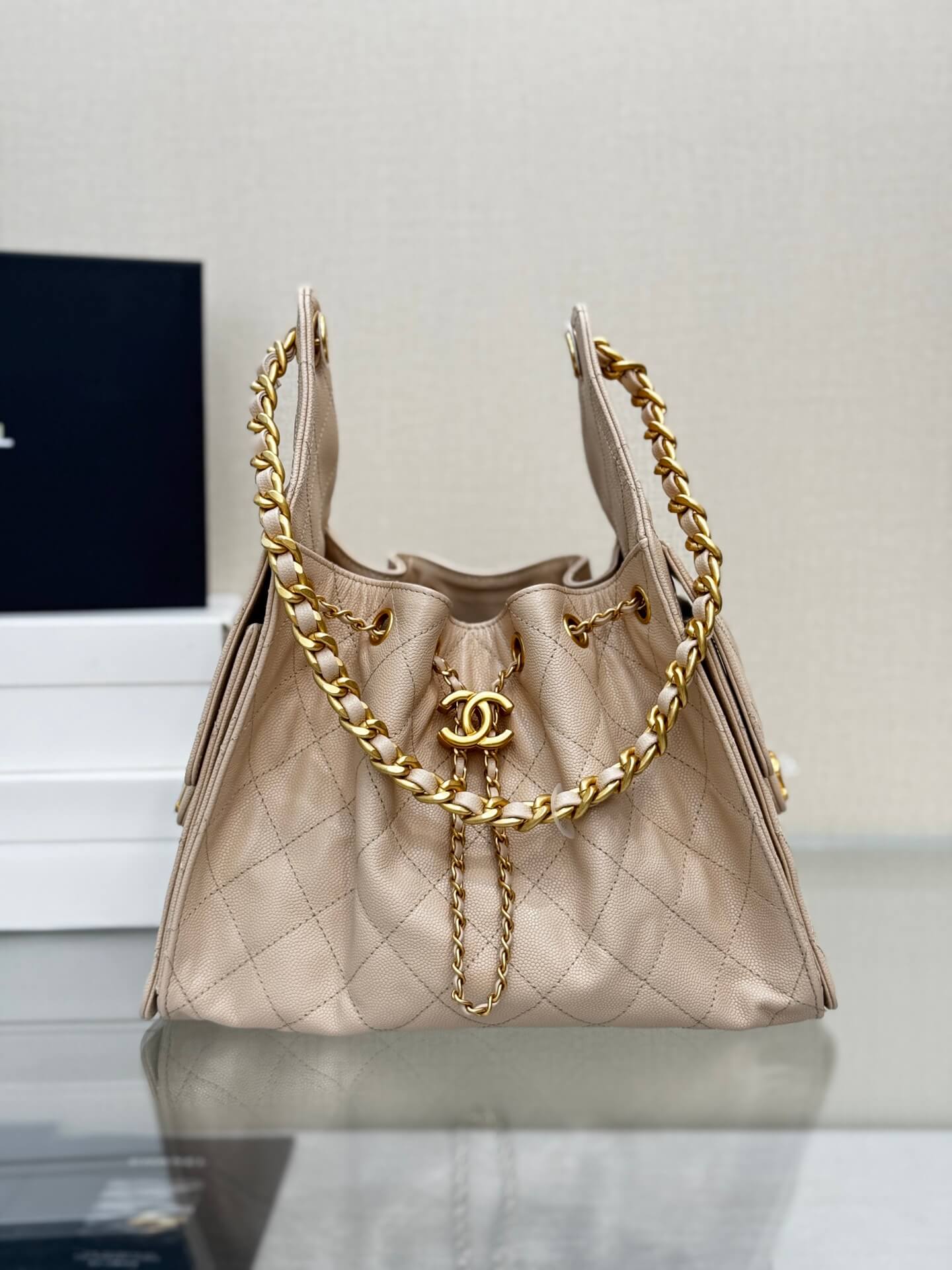 CHA 25 SMALL HANDBAG AS5293 Caviar Calfskin Apricot