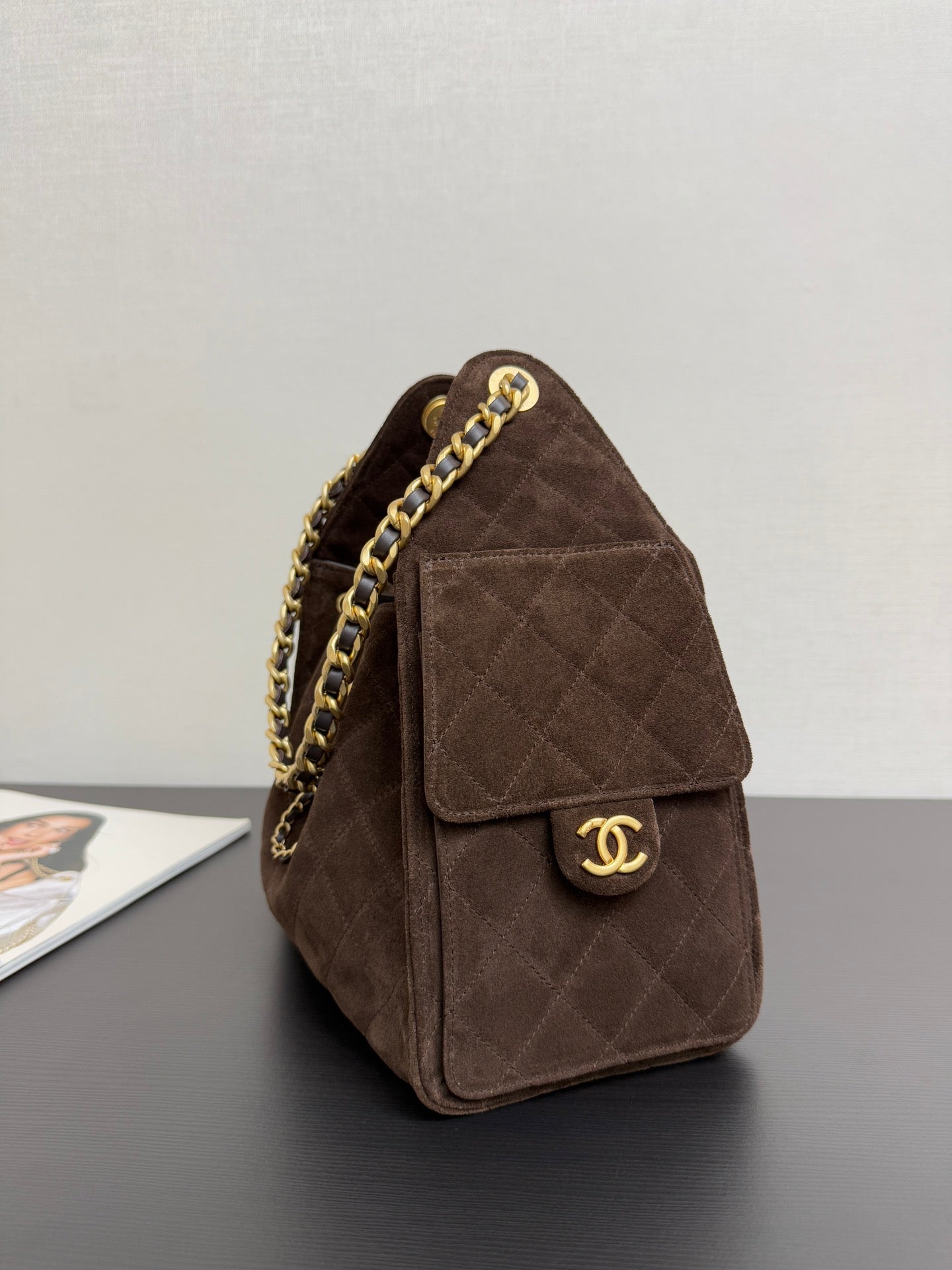 Chanel 25kHOBO Bag Dark Brown Suede Leather 30cm YL15930