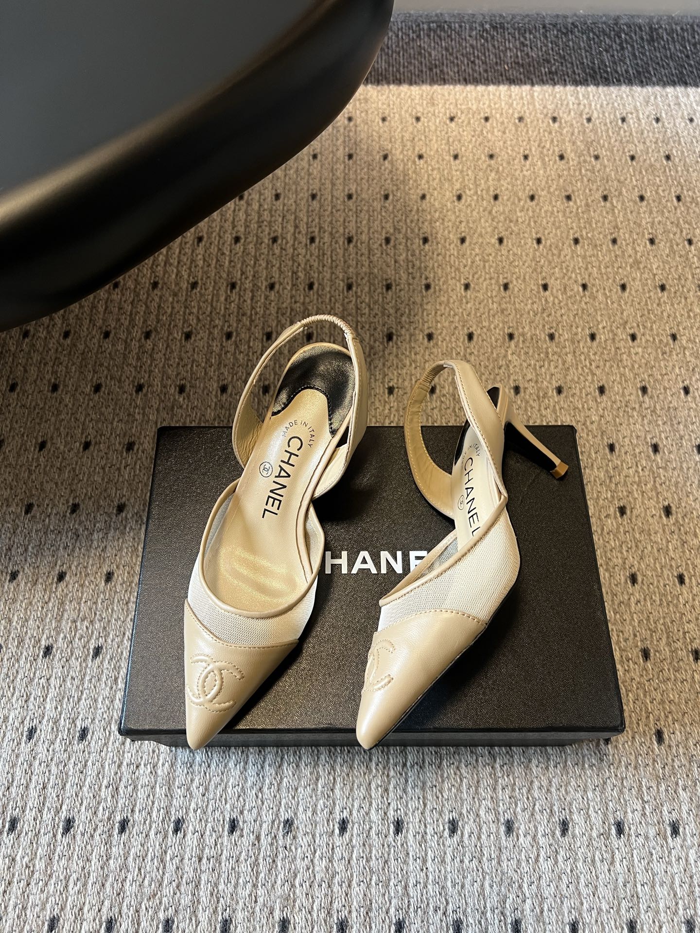 CHANEL 3826035 Apricot - 1