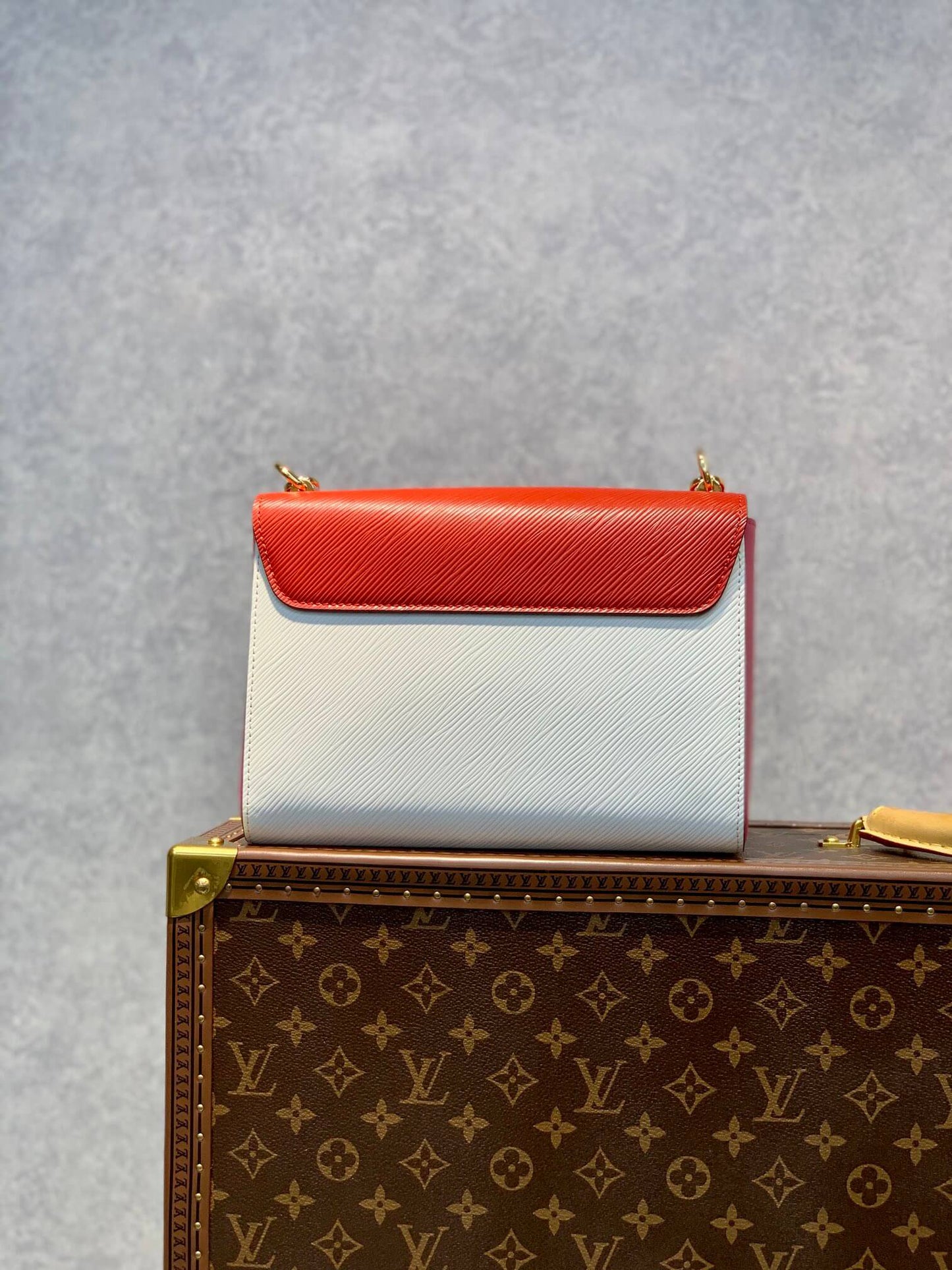 m50280 shoulder bag cross body bags maroon leather rose gold