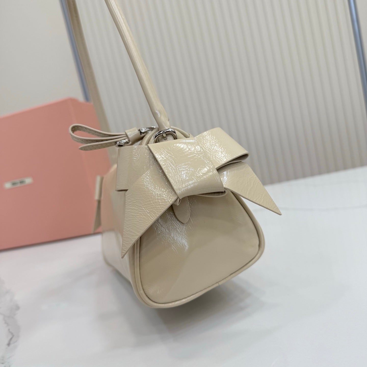 Miu Miu Classic Shoulder Bag Beige Patent Leather 5NE029