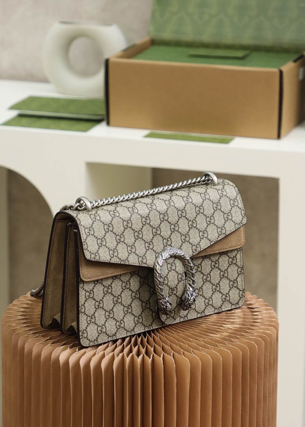 g c476432 shoulder bag leather grey