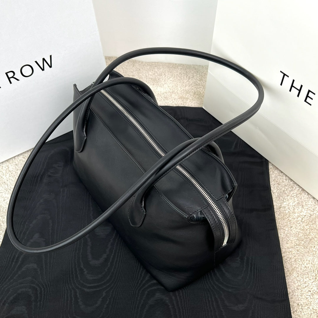 The Row Terrasse Shoulder Bag TR27231 - View 9
