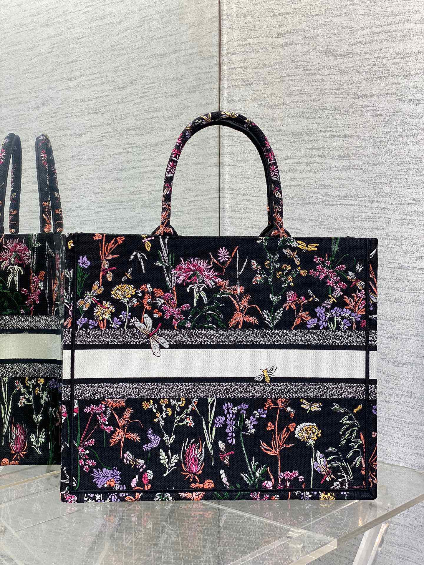 DO 1286 Book Tote Handbag Embroidery large size 41.5cm Qinglian