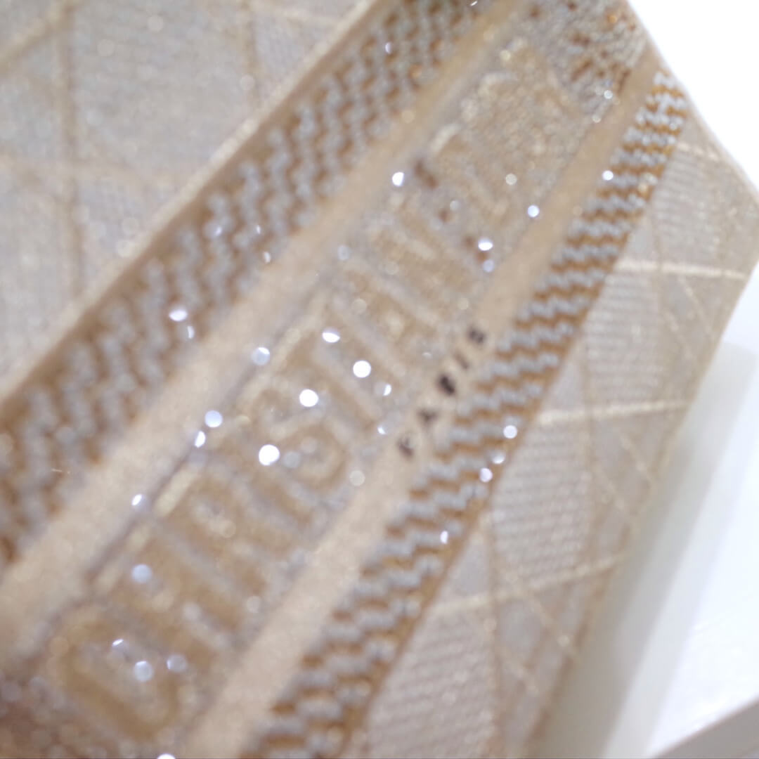 44532 lady d lite reverse handbag cross body bags shoulder bag pearl white 24cm