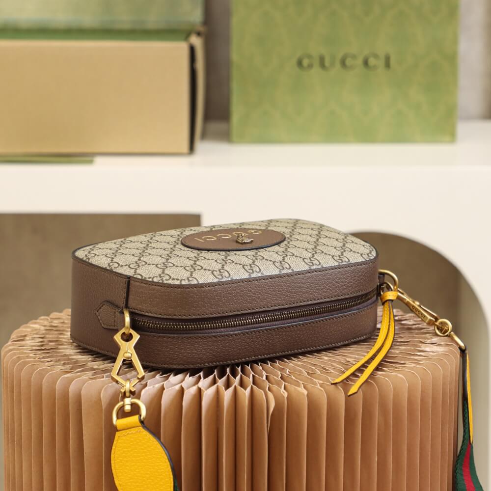 gc 476466 nev vintage cross body bags brown leather