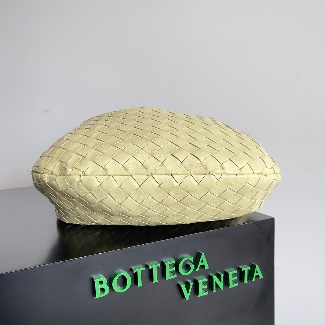 Bottega Veneta Jodie Medium Gelato 690225